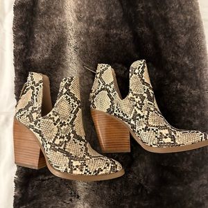 Cute new snake booties